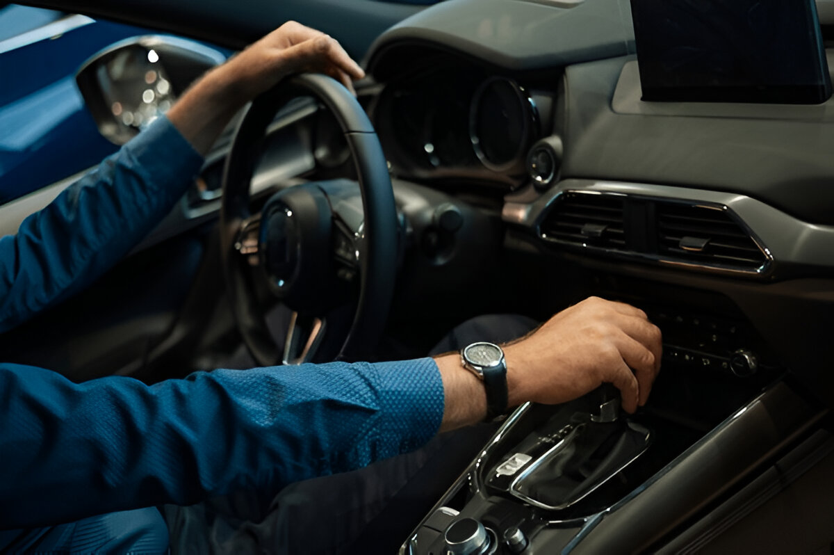 manual vs automatic transmission maintenance image (1)