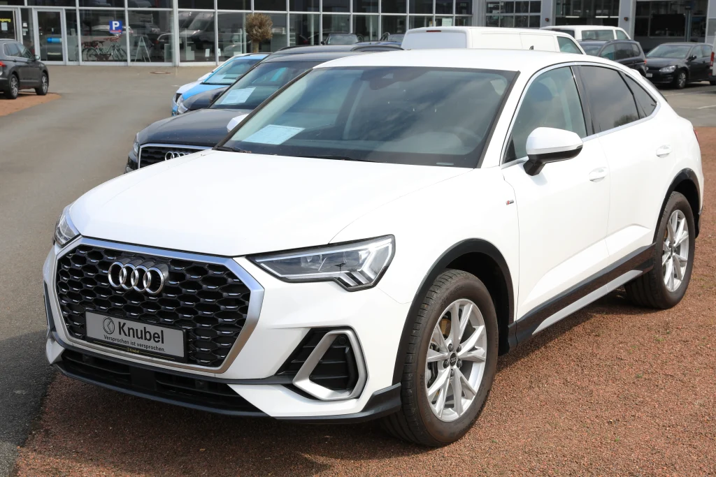 shutterstock 2293066247